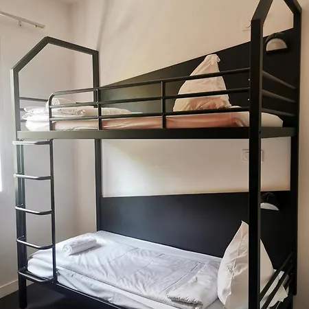 Hostel Internationale De *