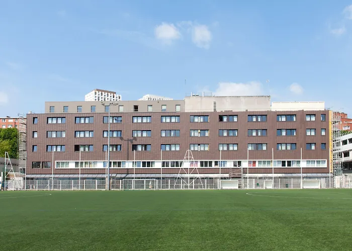 Hostal Résidence Internationale De *